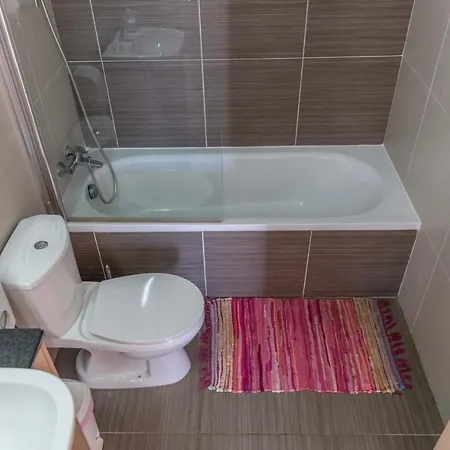 Mythical Sands & Spa, Evilion باراليمني