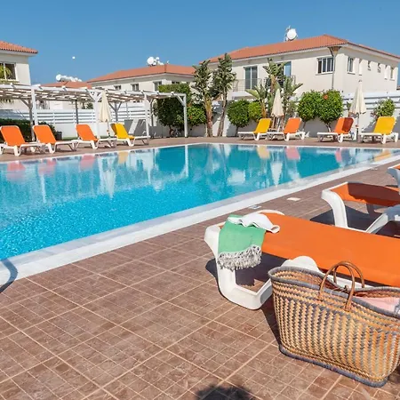 Mythical Sands & Spa, Evilion