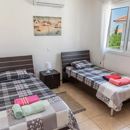 Mythical Sands & Spa, Evilion * פאראלימני