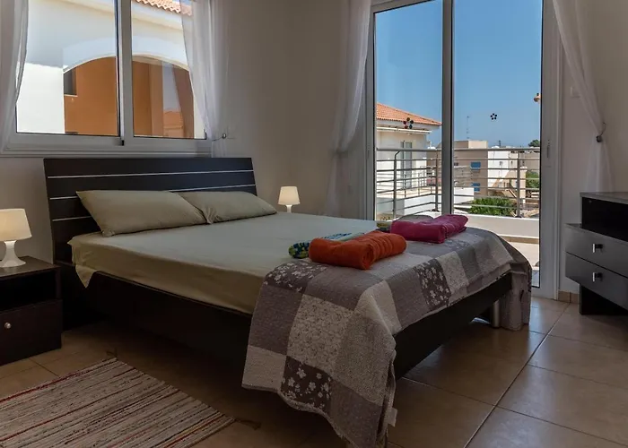 Mythical Sands & Spa, Evilion