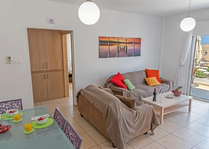 Mythical Sands & Spa, Evilion *